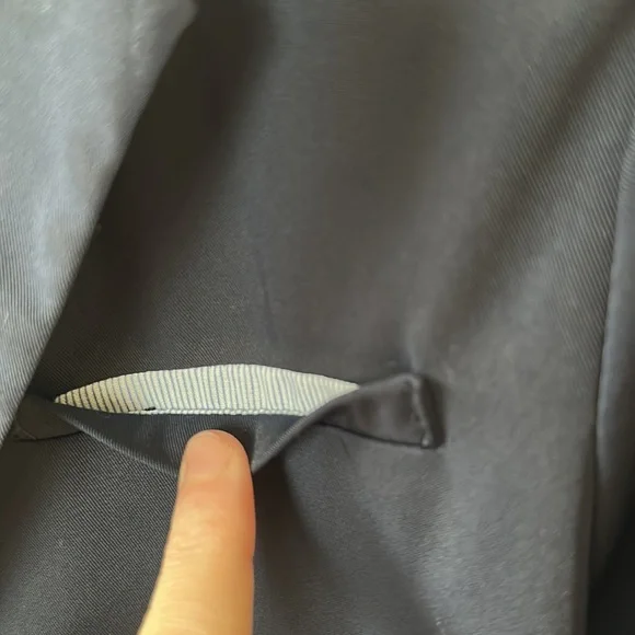 I Love H81 Cropped Blazer - Picture 6 of 7